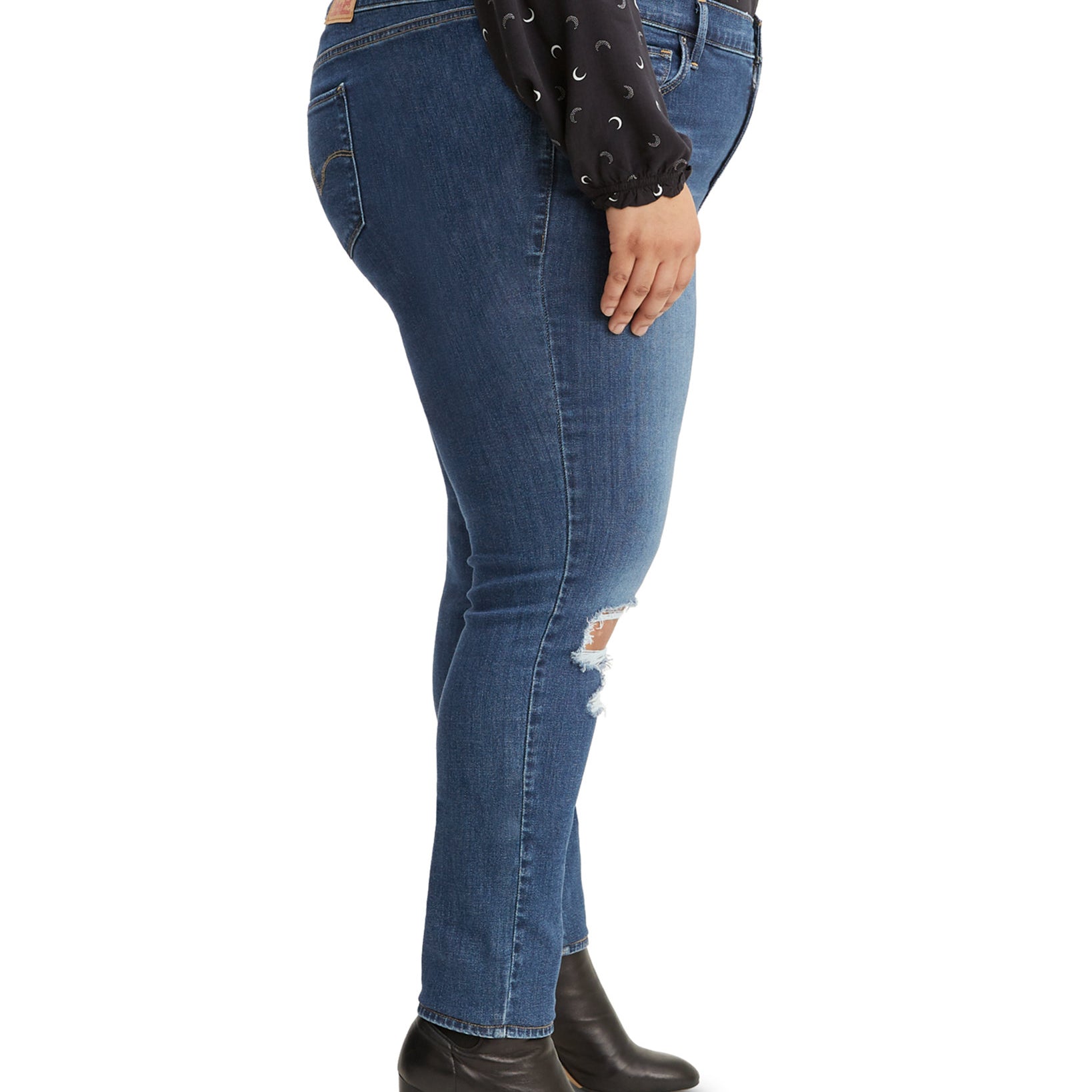 Levis Women Plus Trendy 721 Ripped Skinny Jeans