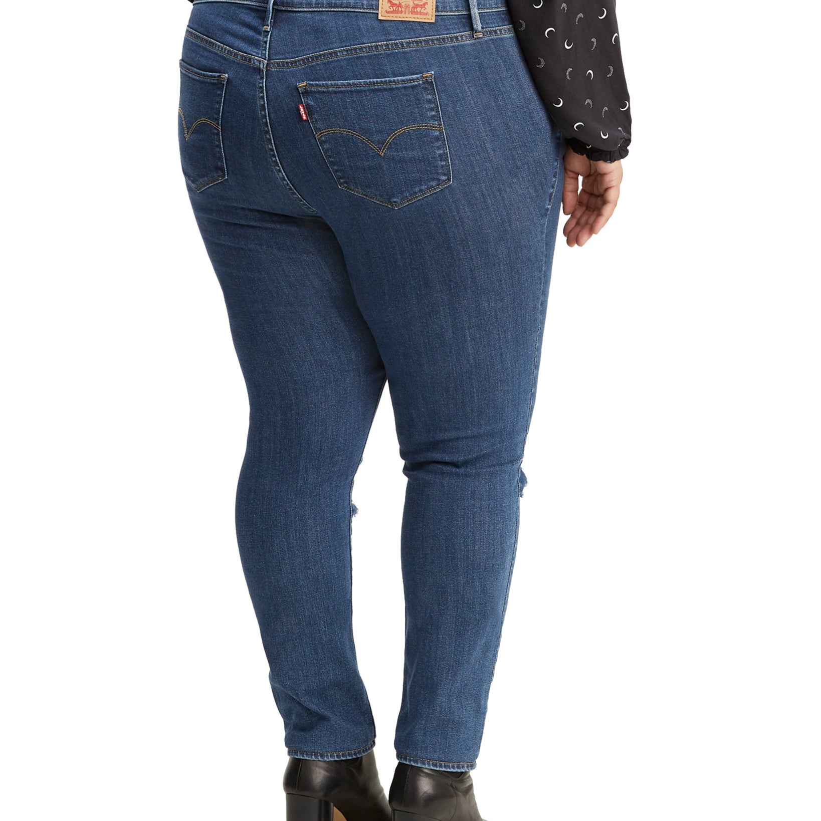 Levis Women Plus Trendy 721 Ripped Skinny Jeans