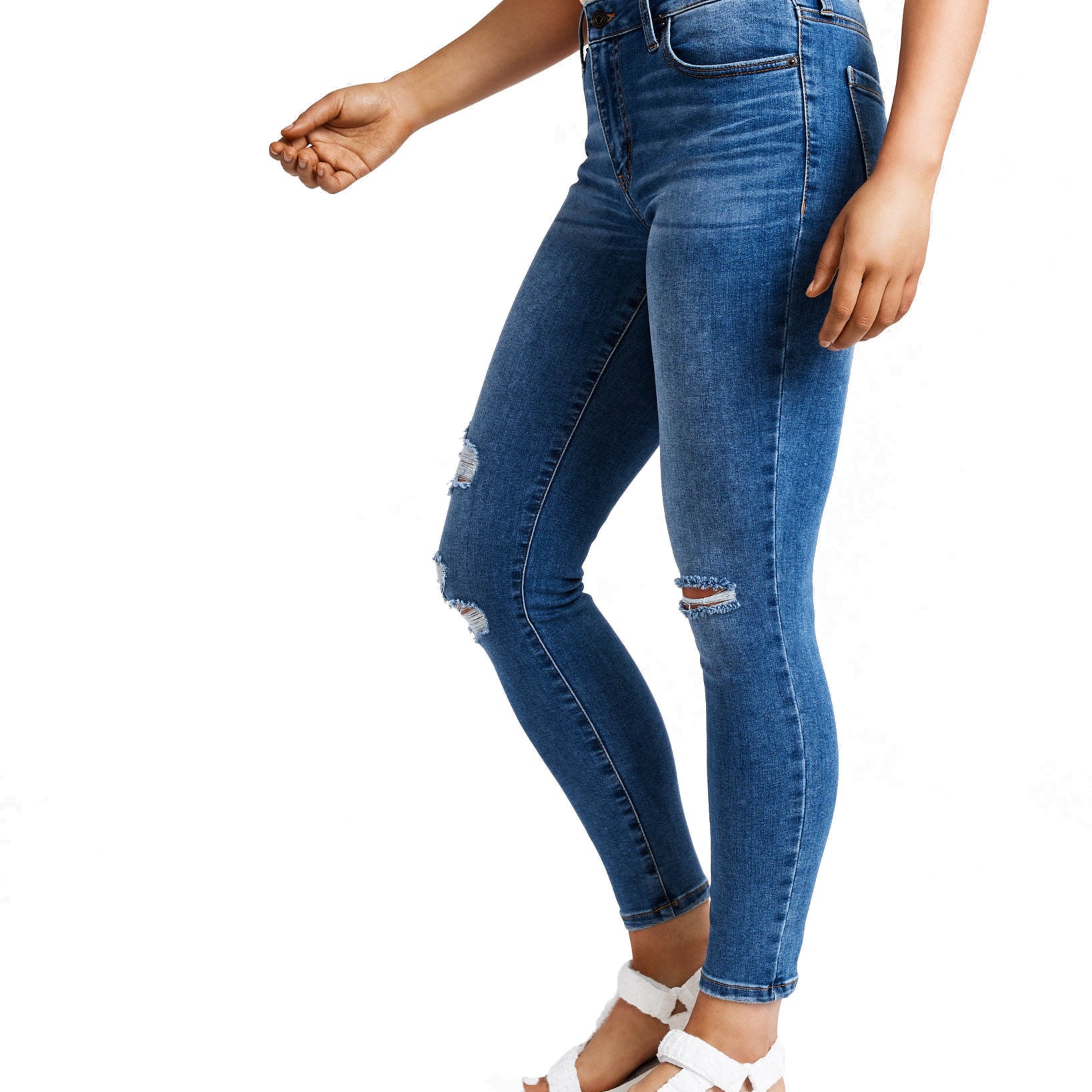 Celebrity Pink Women Curvy Mid Rise Distressed Skinny Jeans