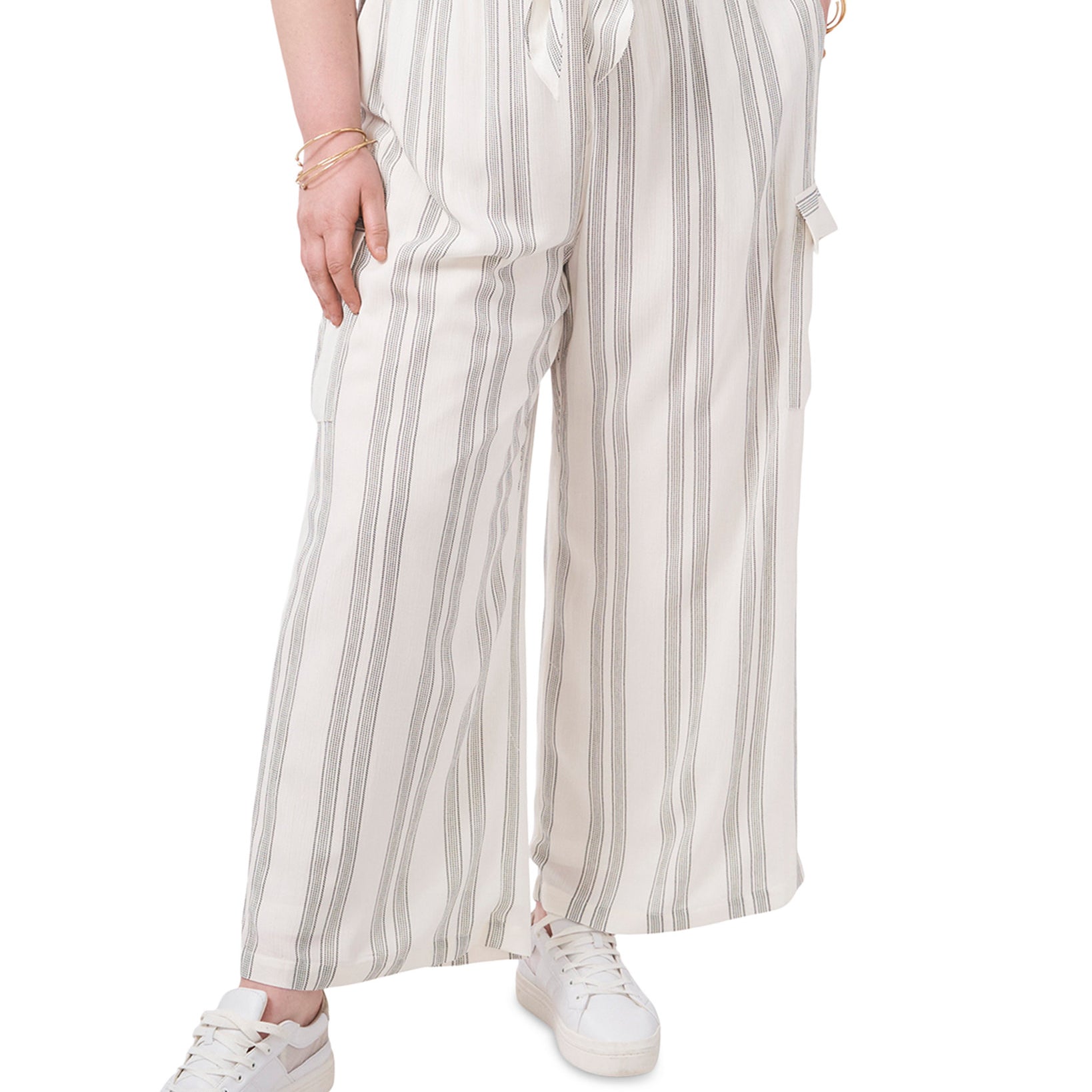 1.STATE Women Plus Printed Pull On Cargo Pants Soft Ecru