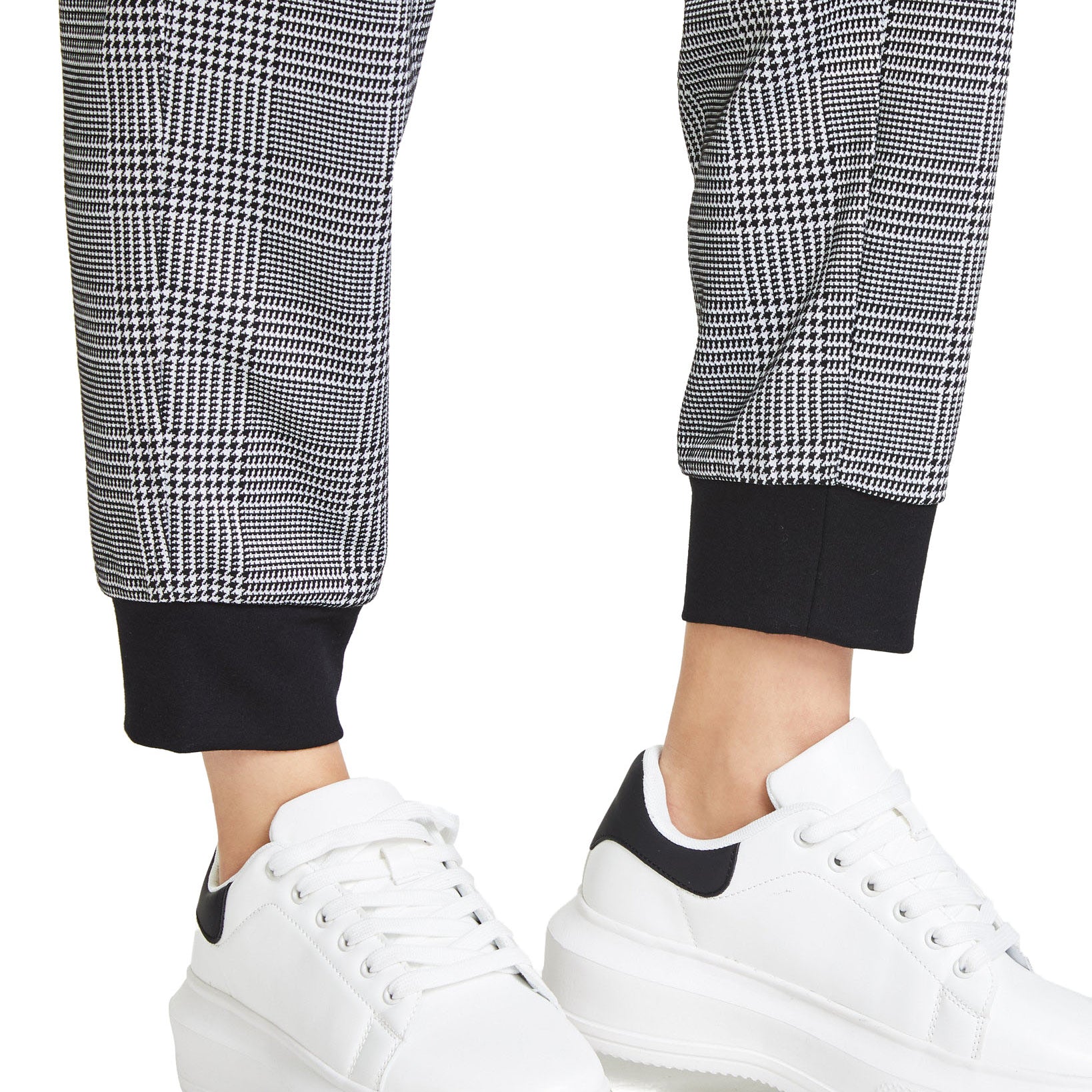 Bar III Women Tapered Plaid Joggers