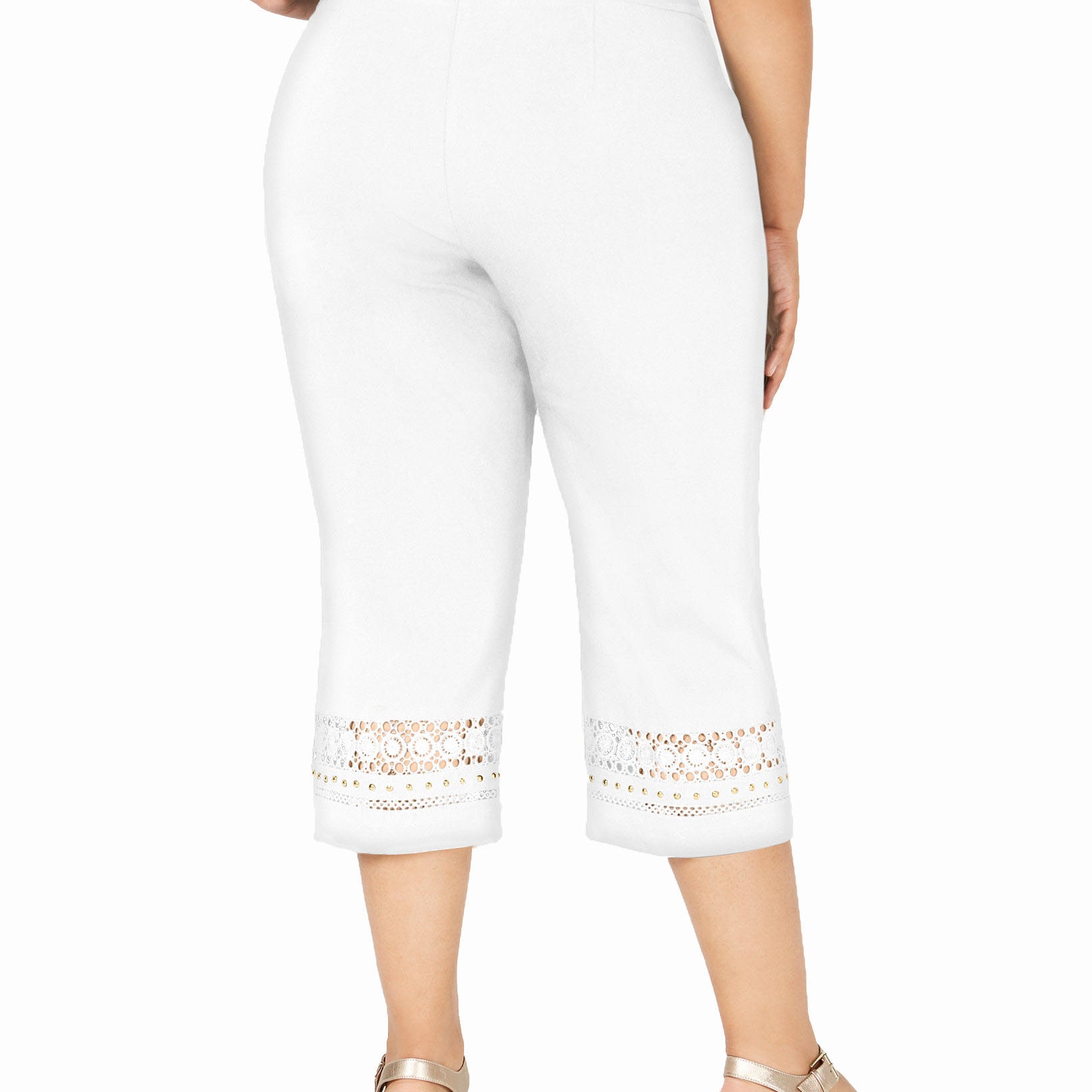 JM-Collection-Women-Plus-Crochet-Trim-Capri-Pants