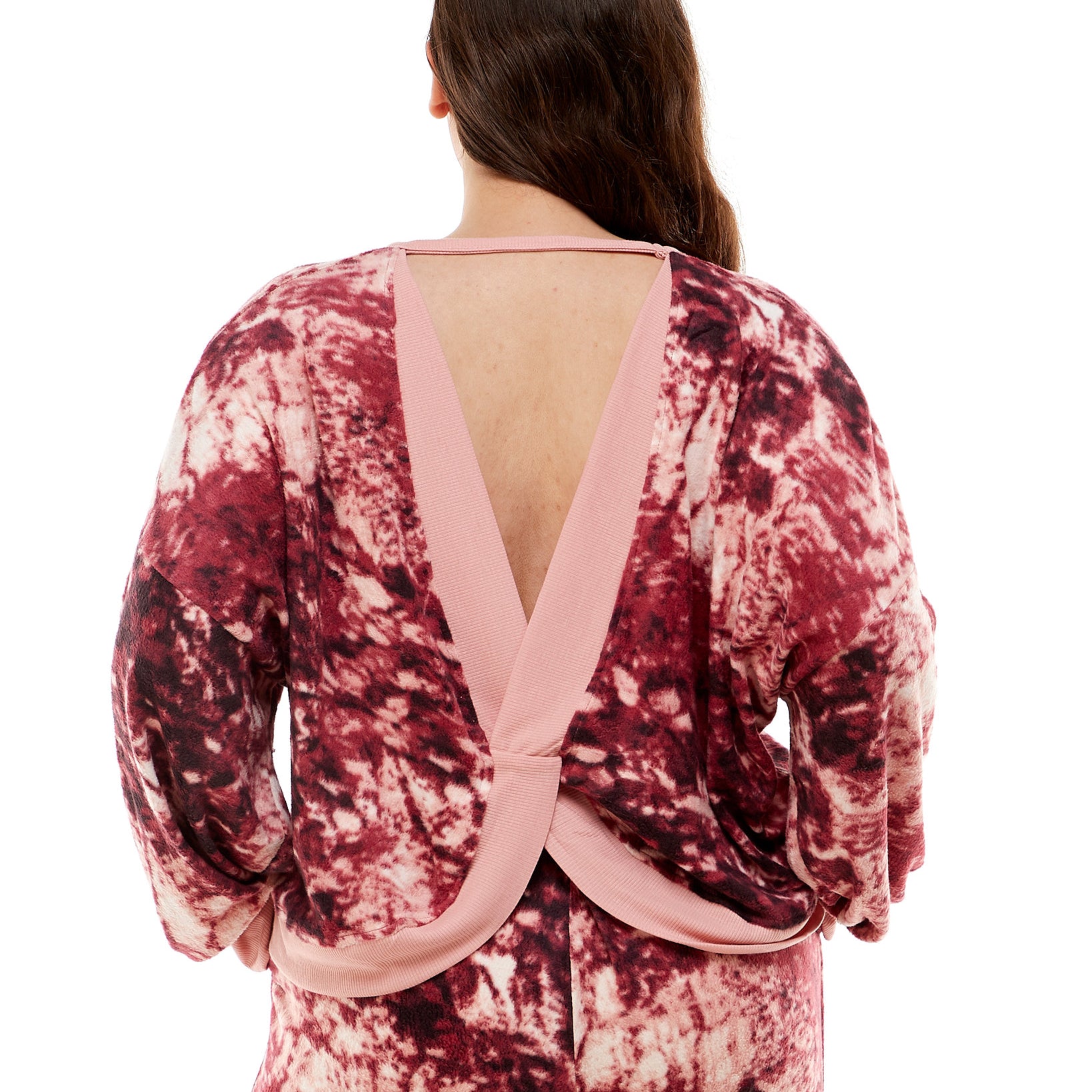 Derek Heart Women Plus Trendy Twisted Back Sweatshirt