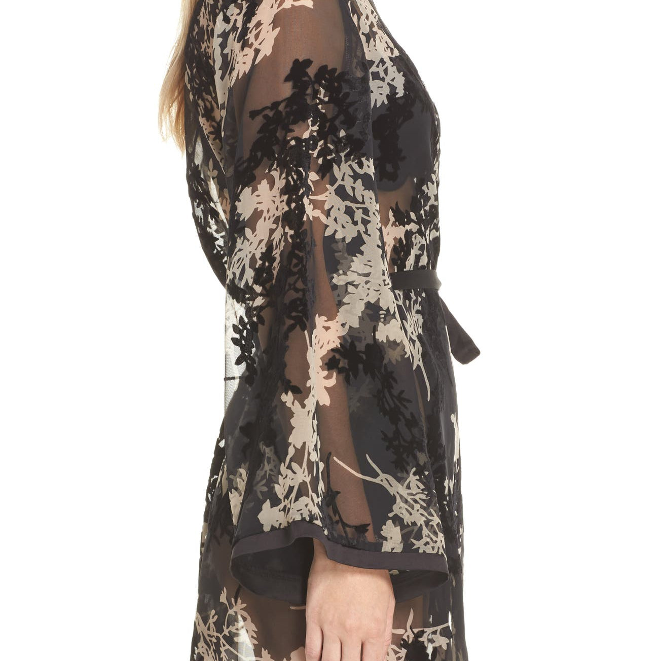 Flora Nikrooz Women Neve Flocked Robe