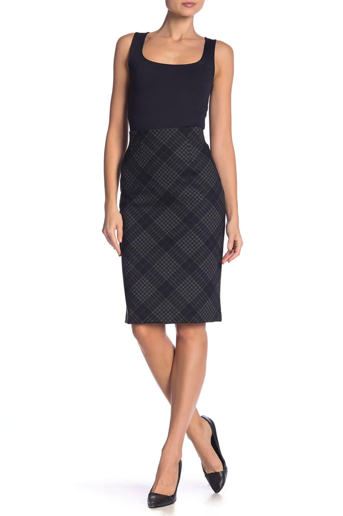 Amanda & Chelsea Women Plaid Print Ponte Skirt Charcoal Black